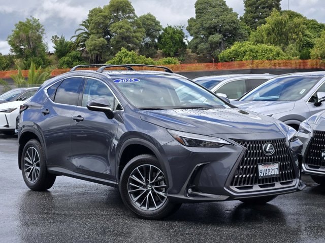 2025 Lexus NX 350h 350h Premium AWD's photo
