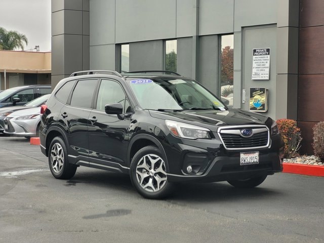 2021 Subaru Forester Premium's photo