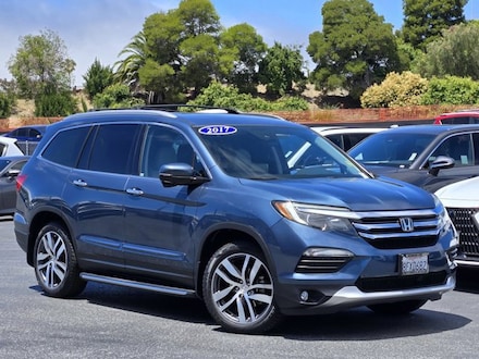 2017 Honda Pilot Touring AWD SUV
