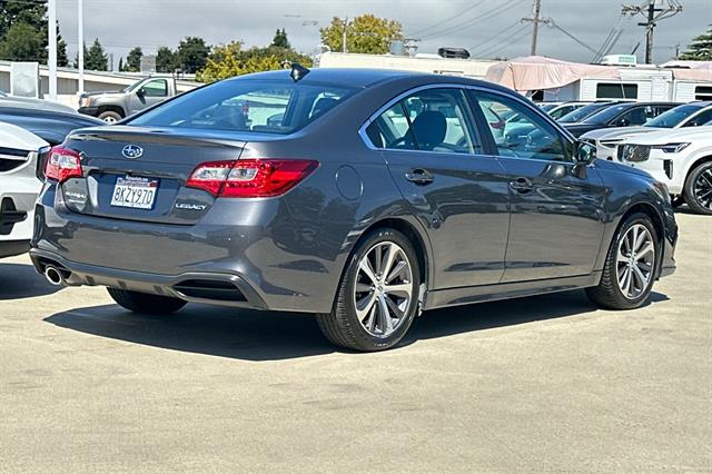 2019 Subaru Legacy 2.5i Limited photo 3