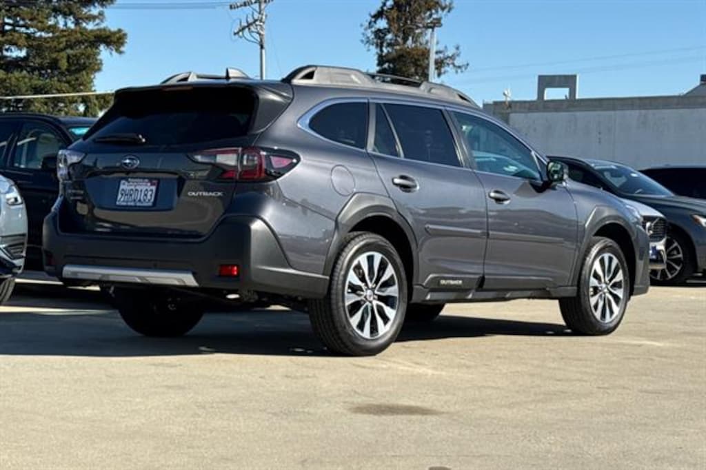 Used 2023 Subaru Outback Limited