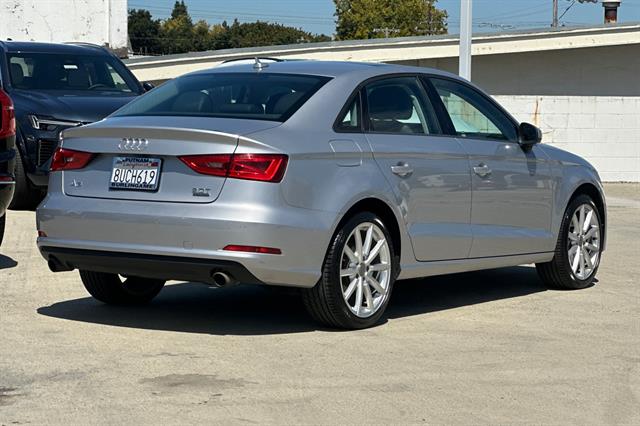 2016 Audi A3 2.0T Quattro Premium photo 2
