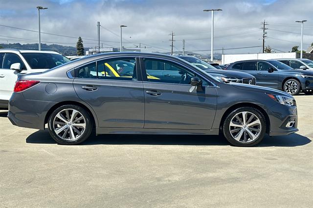 2019 Subaru Legacy 2.5i Limited photo 2