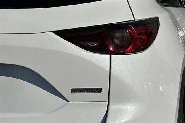Photo 33