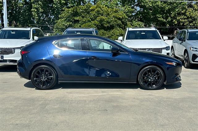Used 2019 Mazda Mazda3 Premium with VIN JM1BPANM2K1136066 for sale in Burlingame, CA