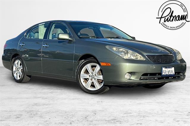 2005 Lexus ES 330