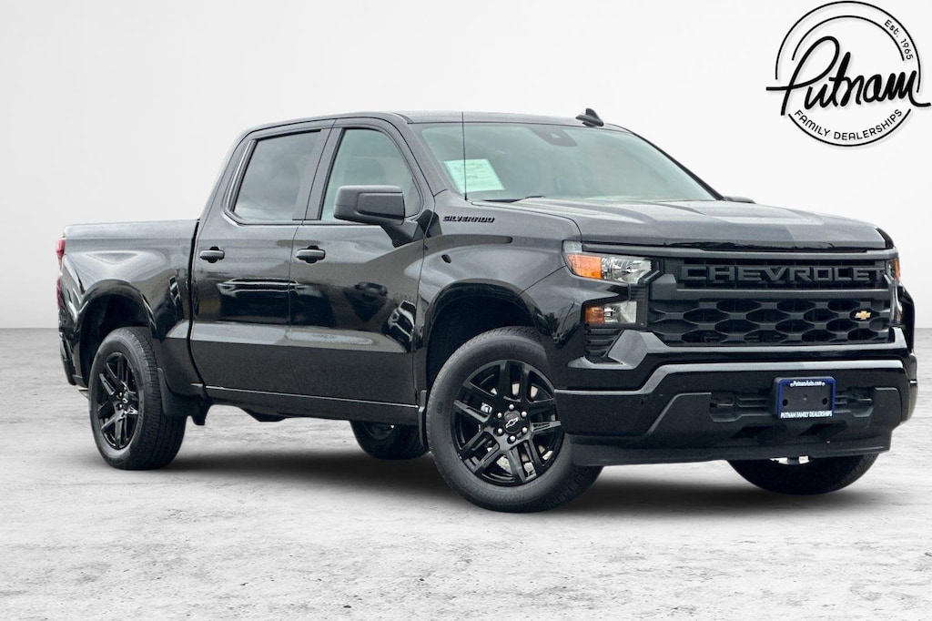 Used 2023 Chevrolet Silverado 1500 Custom 2WD Crew Cab 147 Custom