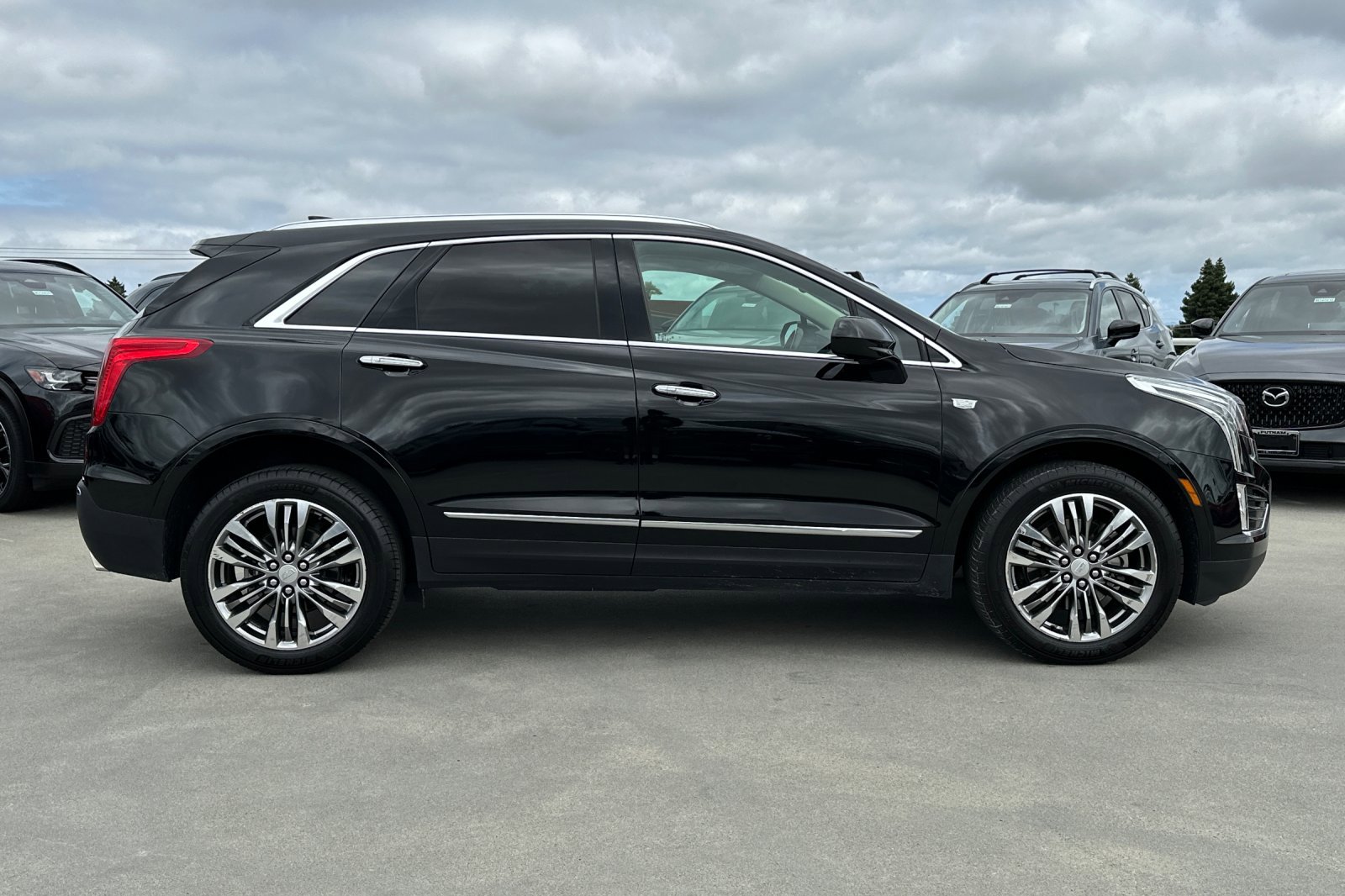 Used 2019 Cadillac XT5 Premium Luxury with VIN 1GYKNERS2KZ231065 for sale in San Mateo, CA