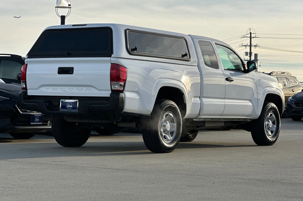 Used 2019 Toyota Tacoma 2WD SR SR Access Cab 6 Bed I4 AT