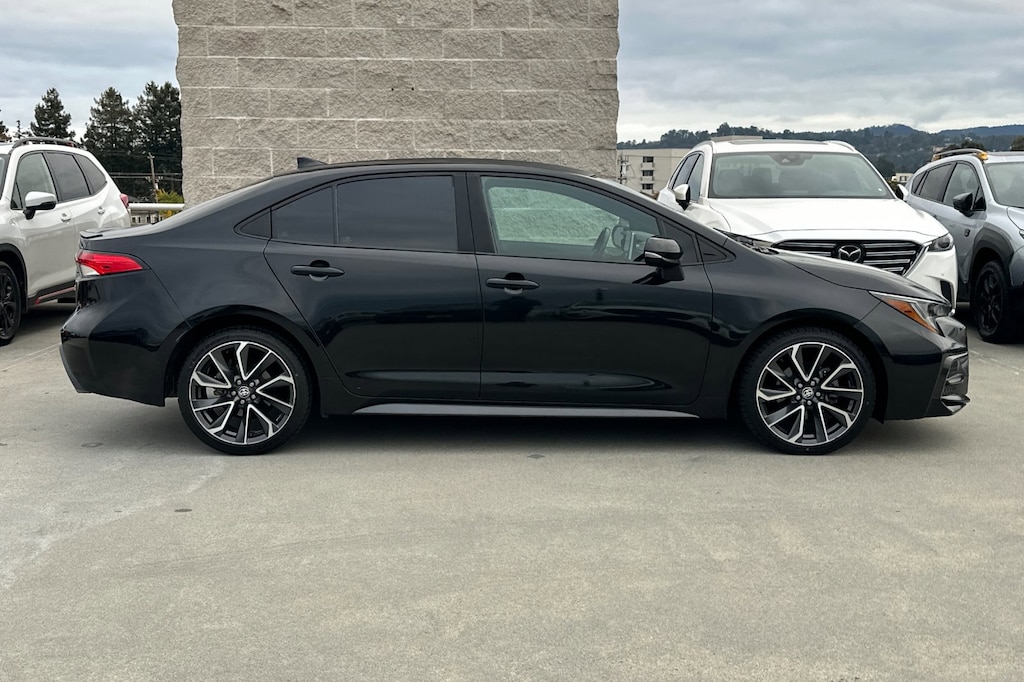 Used 2020 Toyota Corolla SE SE CVT