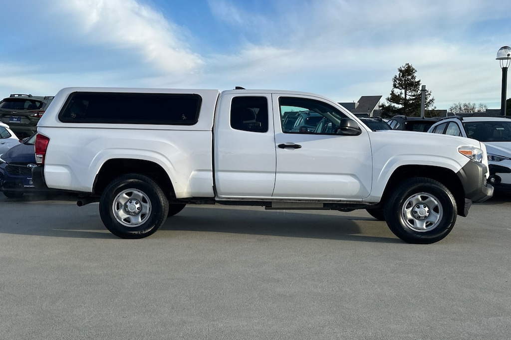 Used 2019 Toyota Tacoma 2WD SR SR Access Cab 6 Bed I4 AT