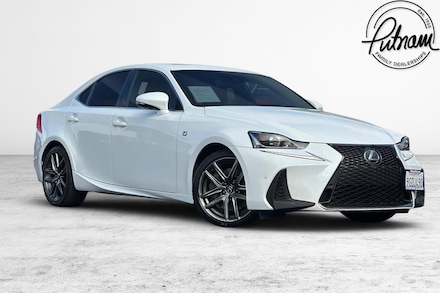 2019 LEXUS IS