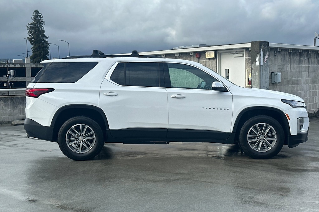 Used 2022 Chevrolet Traverse LT Leather FWD LT Leather