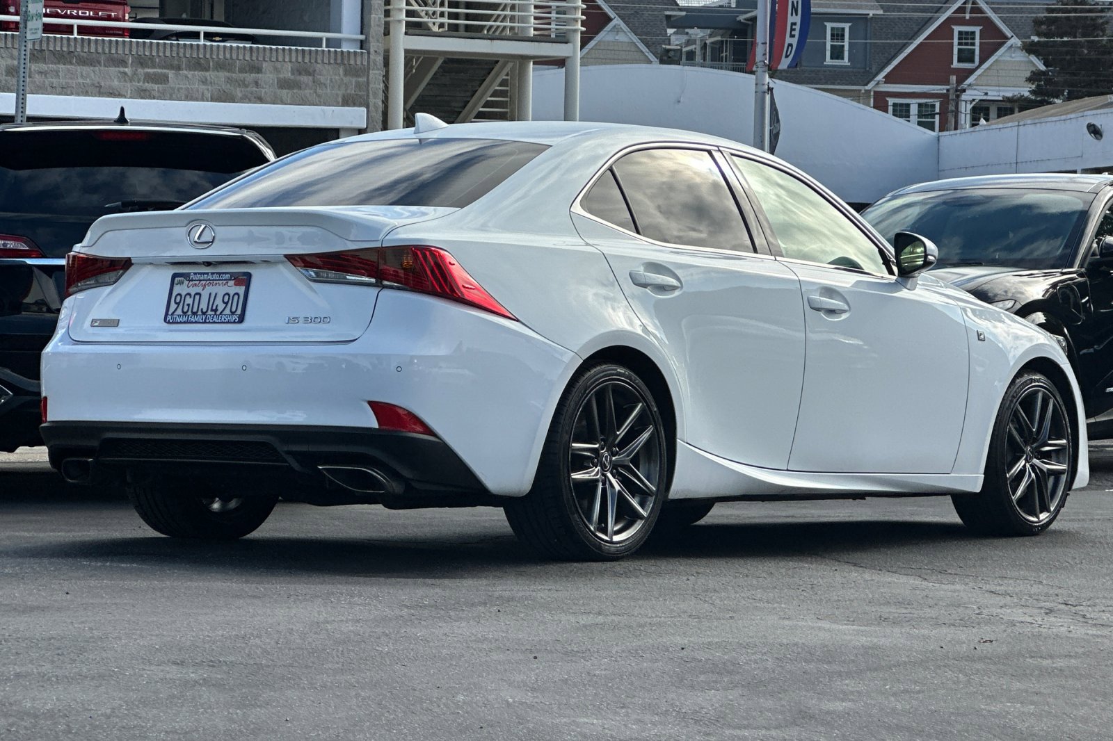 2019 Lexus IS 300 photo 3