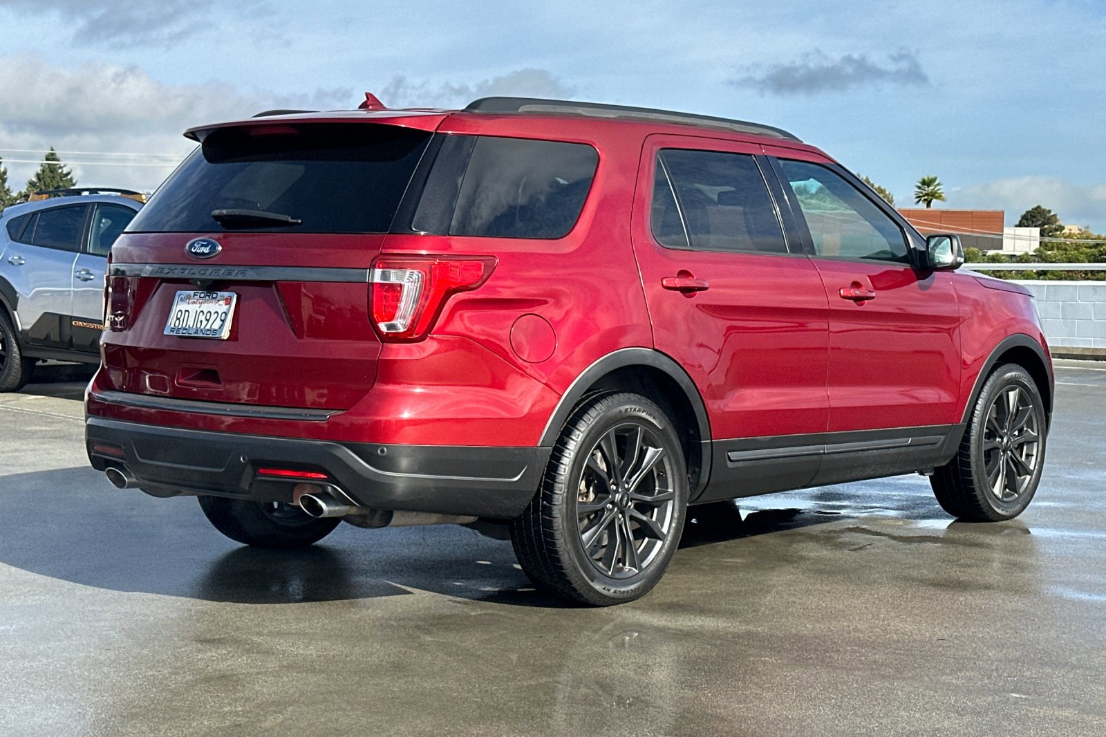 2018 Ford Explorer XLT photo 3