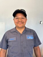 Staff member Nelson Cabrera from ID_7014a47899d9
