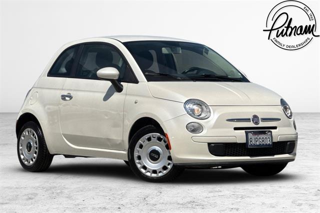 2012 FIAT 500 Pop's photo