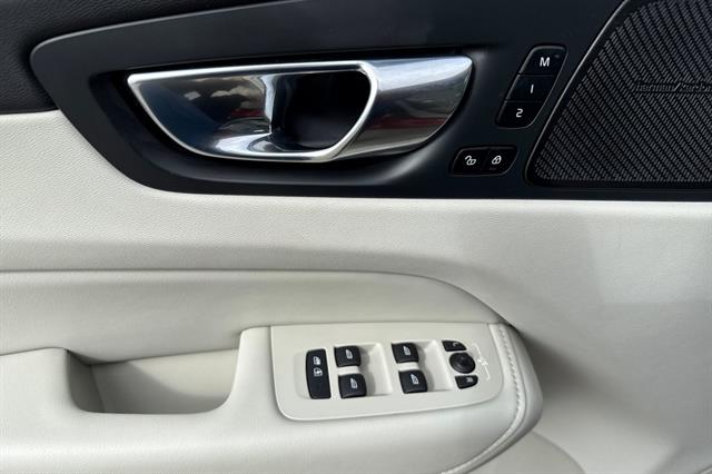 2023 Volvo XC60 Ultimate - Photo 10