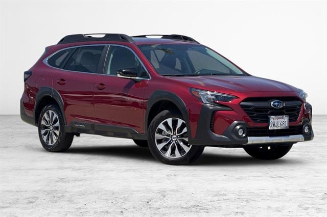 2025 Subaru Outback Limited's photo