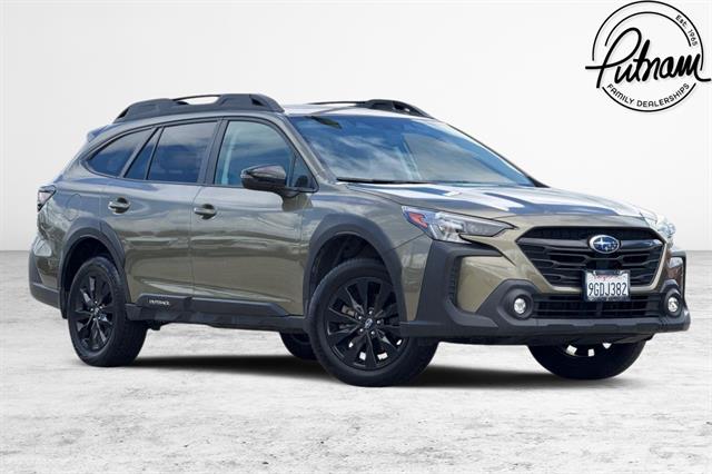2023 Subaru Outback Onyx Edition's photo