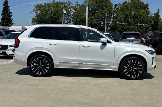 2026 Volvo XC90 Plus - Photo 2
