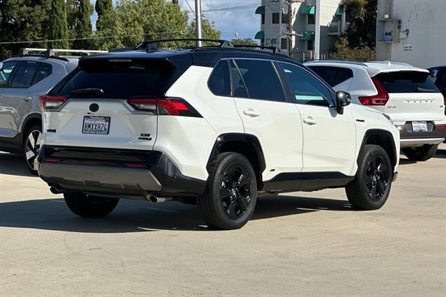 2019 Toyota RAV4 XSE photo 2