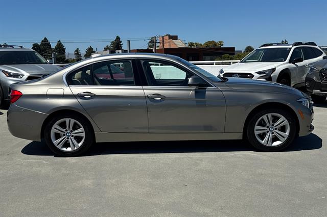 Used 2018 BMW 3 Series 330i with VIN WBA8B9C51JEE82913 for sale in Burlingame, CA