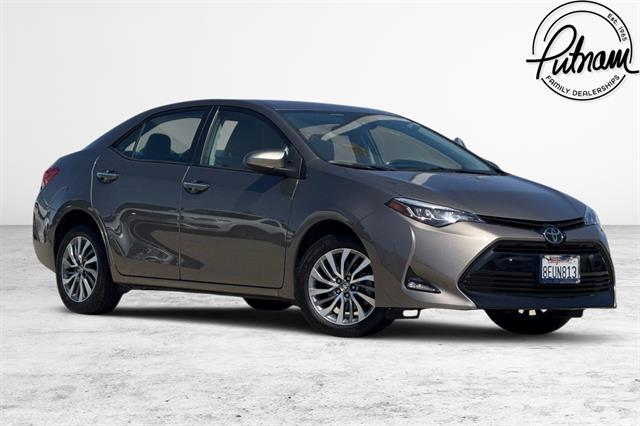 2018 Toyota Corolla XLE AT's photo