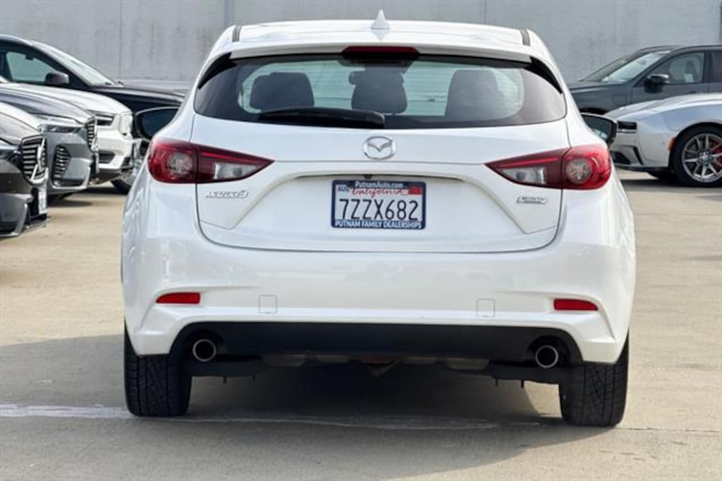 Used 2017 Mazda Mazda3 5-Door Grand Touring