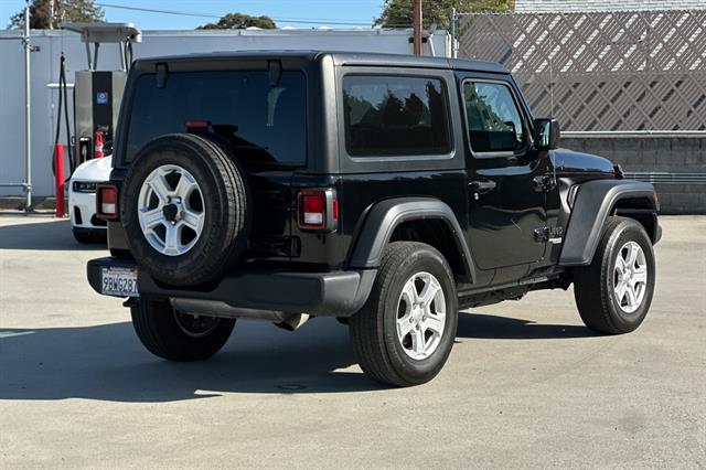 2021 Jeep Wrangler Anniversary Edition photo 3