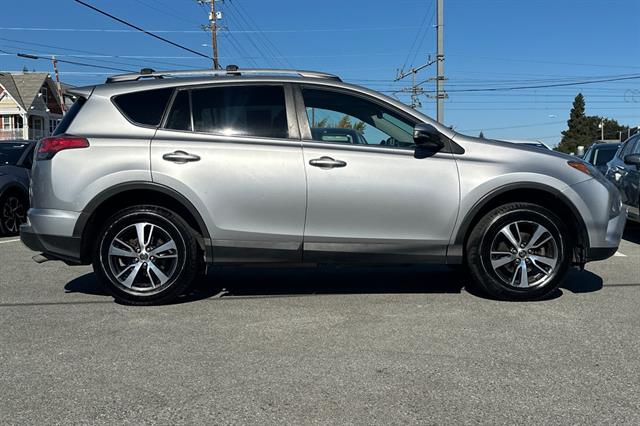Used 2016 Toyota RAV4 XLE with VIN 2T3RFREV5GW429879 for sale in Burlingame, CA