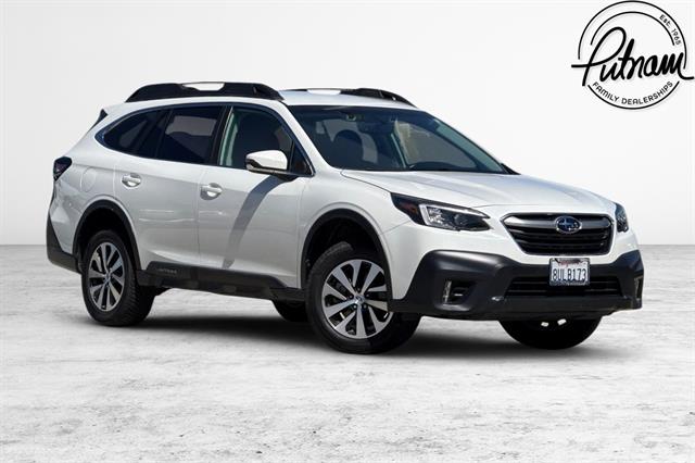 2021 Subaru Outback Premium's photo