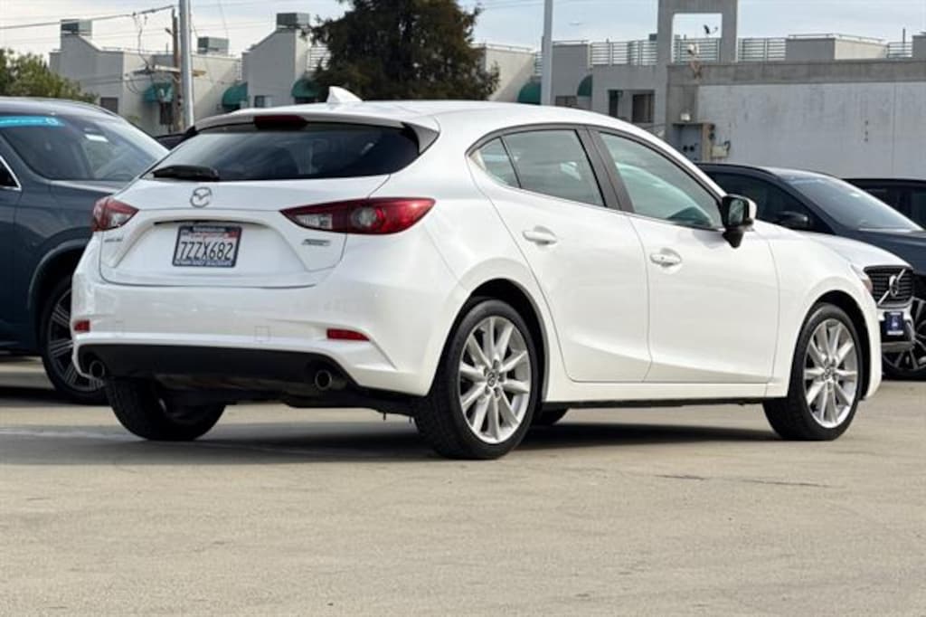 Used 2017 Mazda Mazda3 5-Door Grand Touring