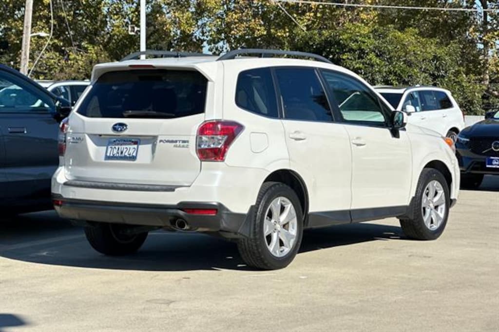 Used 2014 Subaru Forester 2.5i Limited