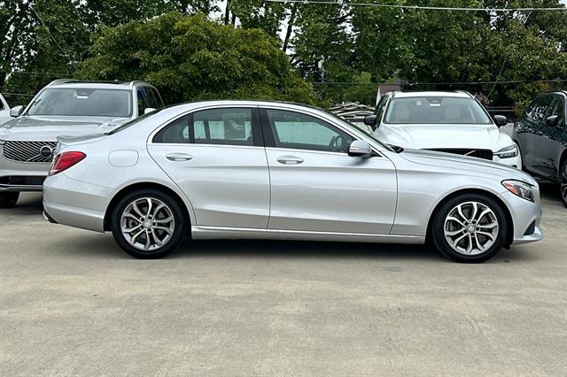 Used 2015 Mercedes-Benz C-Class C300 with VIN 55SWF4JB8FU086814 for sale in Burlingame, CA