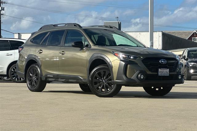 2023 Subaru Outback Onyx Edition's photo