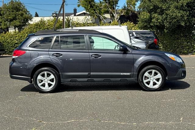 Used 2013 Subaru Outback Premium with VIN 4S4BRBHCXD3246465 for sale in Burlingame, CA