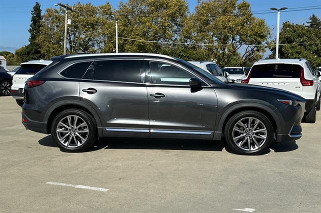 2019 Mazda CX-9 Signature photo 2