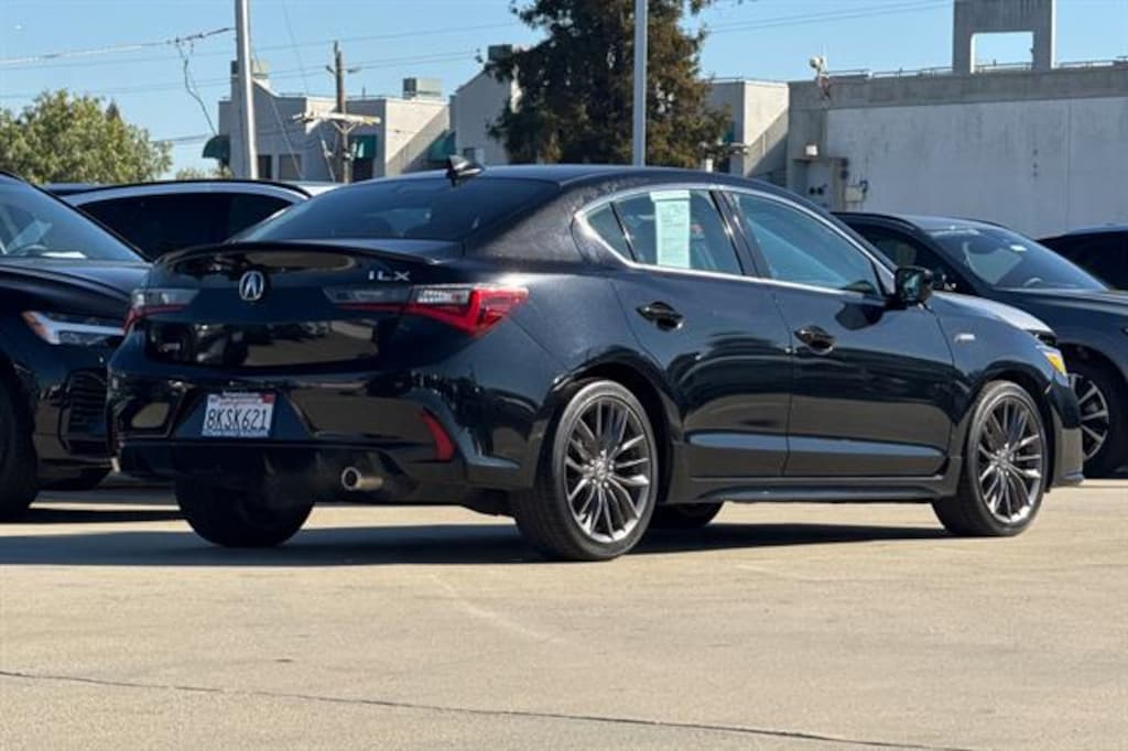 Used 2019 Acura ILX w/Premium w/A-Spec