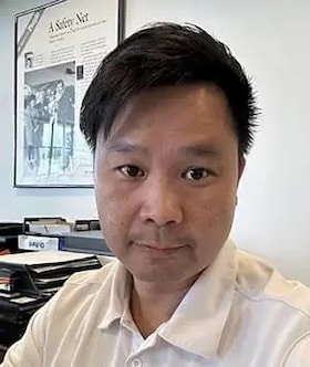 Staff member Darren Yu from ID_af290a