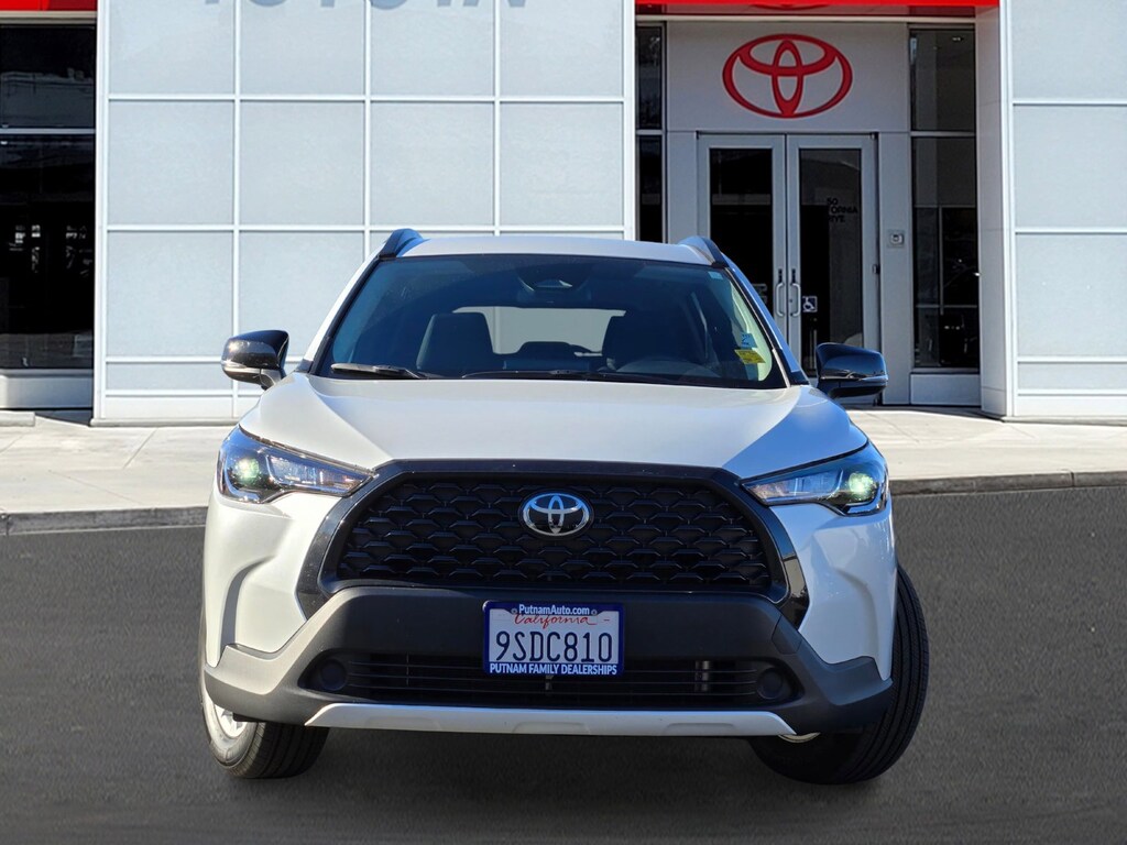 Used 2025 Toyota Corolla Cross LE SUV