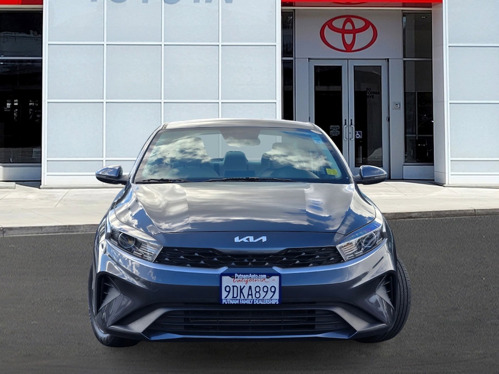 Used 2023 Kia Forte LXS Sedan