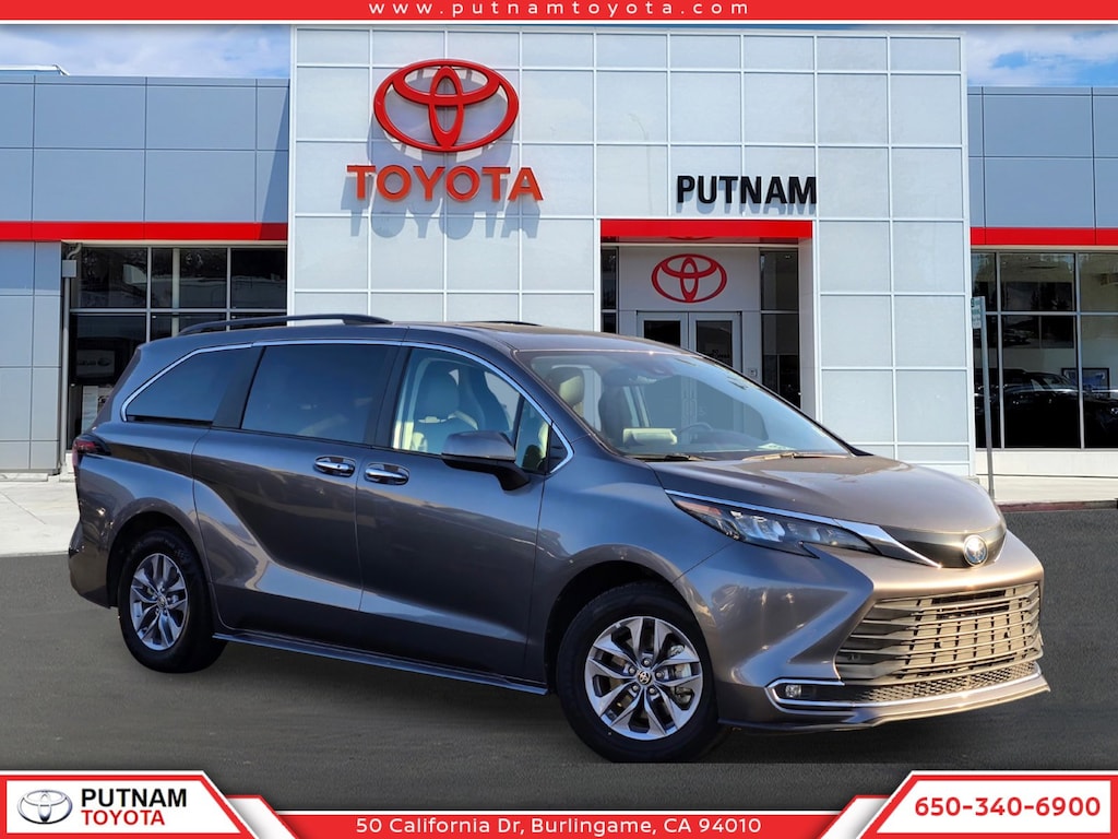 Used 2024 Toyota Sienna XLE Van Passenger Van