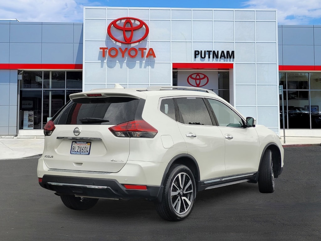 Used 2019 Nissan Rogue SL SUV