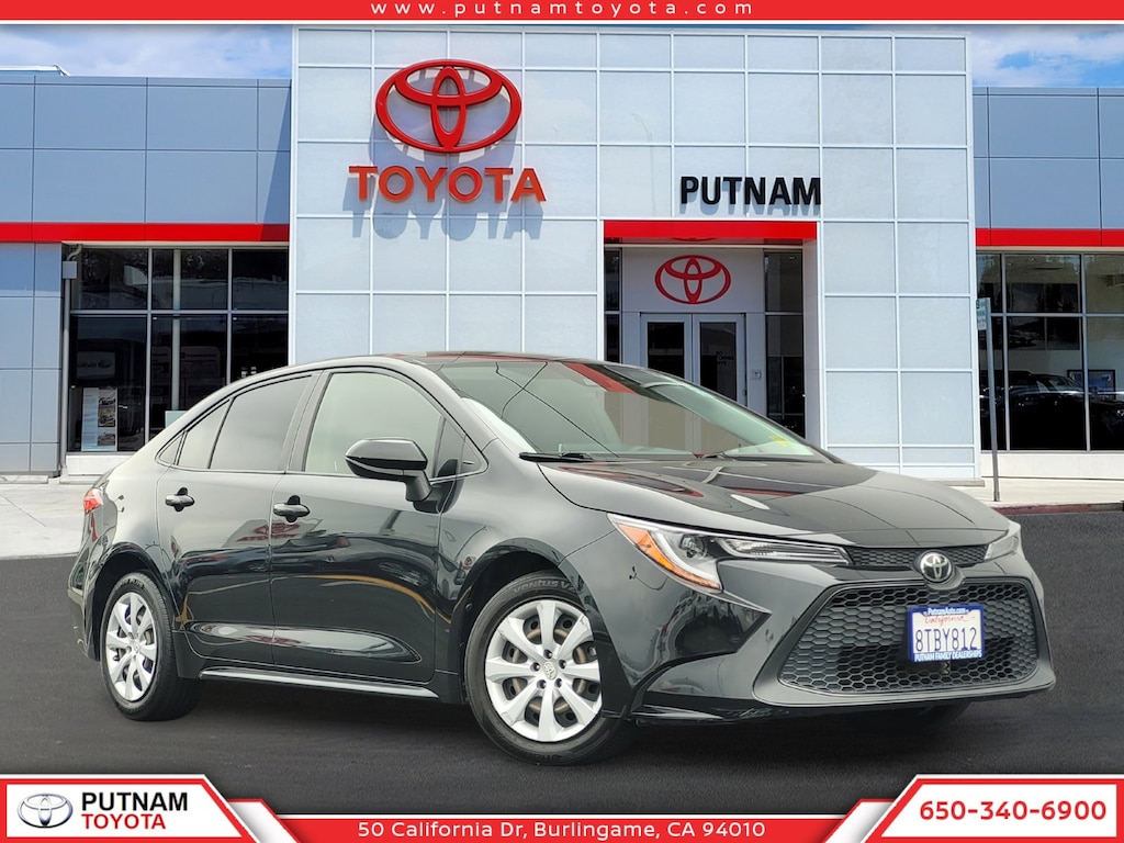 Used 2020 Toyota Corolla LE Sedan