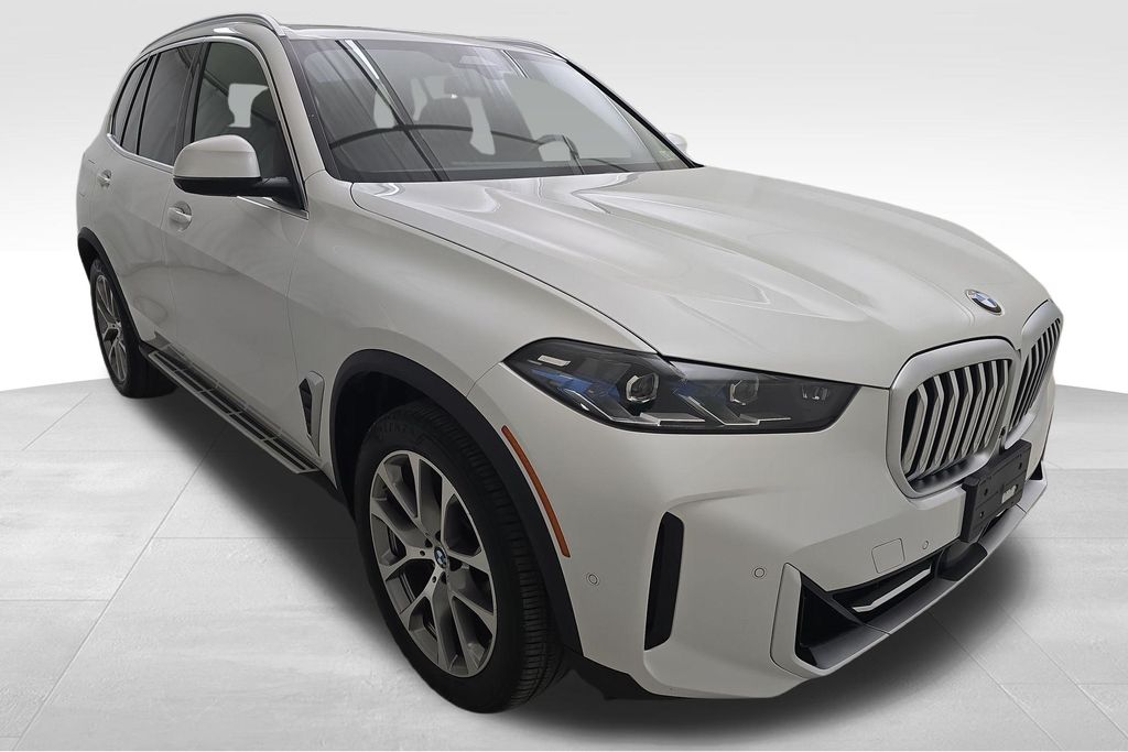 Used 2024 BMW X5 40i with VIN 5UX23EU05R9V76262 for sale in Pittsburgh, PA