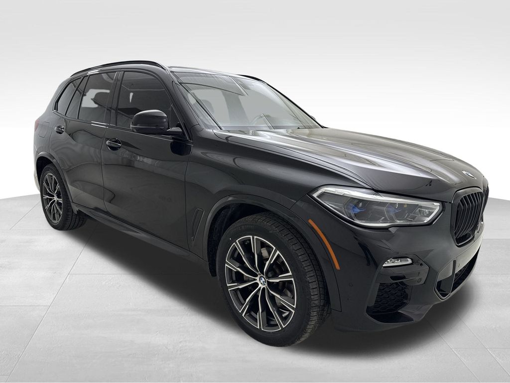 Used 2021 BMW X5 40i with VIN 5UXCR6C07M9H41864 for sale in Pittsburgh, PA