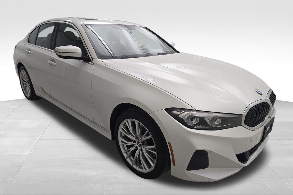 2024 Bmw 330i xDrive Sedan photo 2