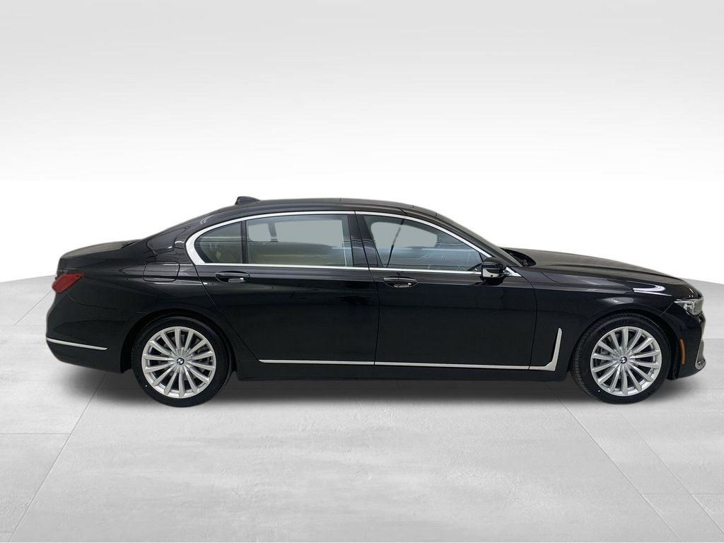 Used 2022 BMW 7 Series 740i with VIN WBA7T4C05NCK89758 for sale in Pittsburgh, PA