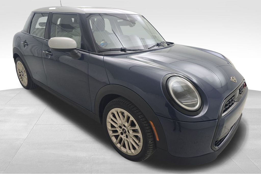 Used 2025 MINI Hardtop 4 Door S with VIN WMW53GD07S2W55339 for sale in Pittsburgh, PA